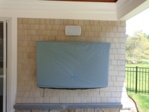 outdoor_flat_screen_tv_installation